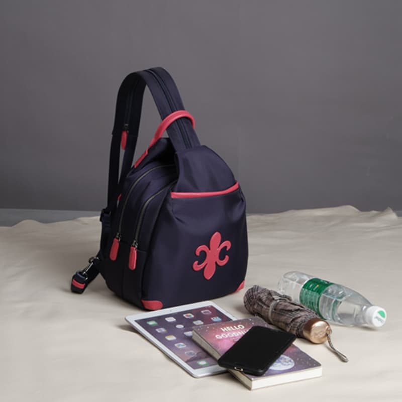 バックパック 優雅な紋章付きリュックサック