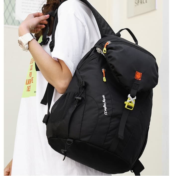 バックパック 旅行 軽快アウトドア冒険リュック