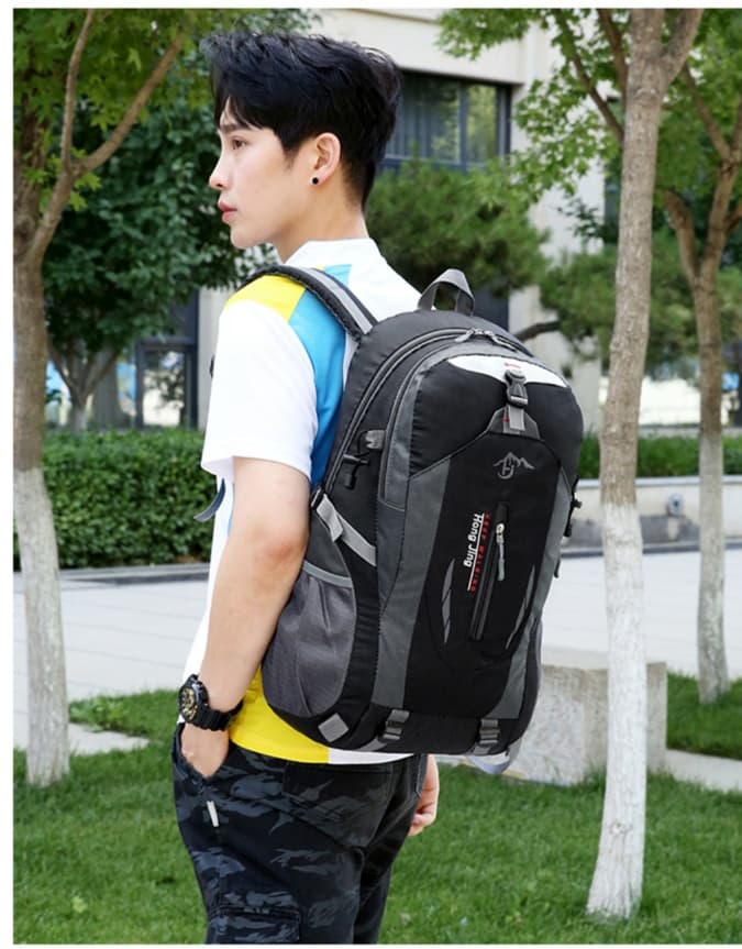 バックパック 登山 アウトドア多機能リュック