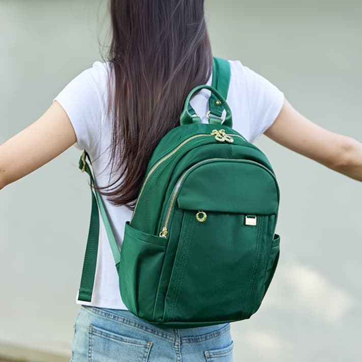 バックパック 通勤 多機能ポケット付きリュック