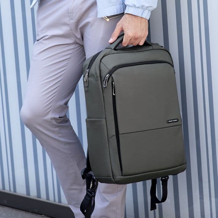 バックパック 洗練都会派ビジネスバックパック