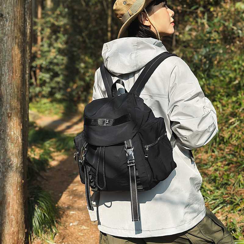 バックパック 登山 アウトドア軽量リュック