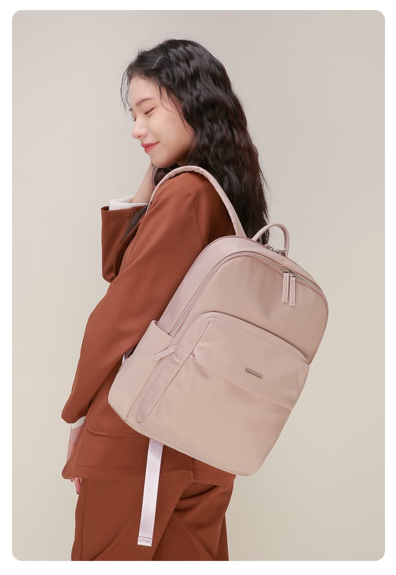 バックパック 洗練ミニマルリュック