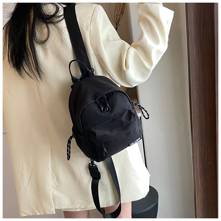 バックパック シンプル都会派ミニバックパック