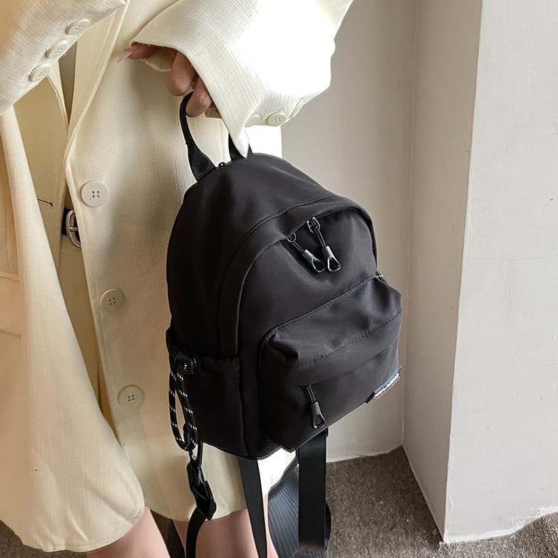 バックパック シンプル都会派ミニバックパック