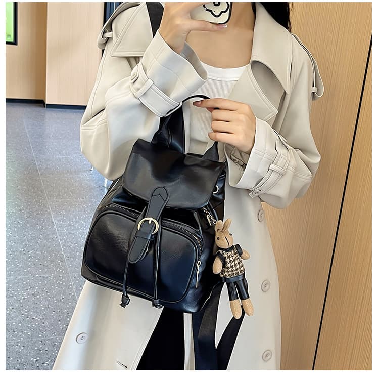 バックパック 上質レザー風ミニバックパック