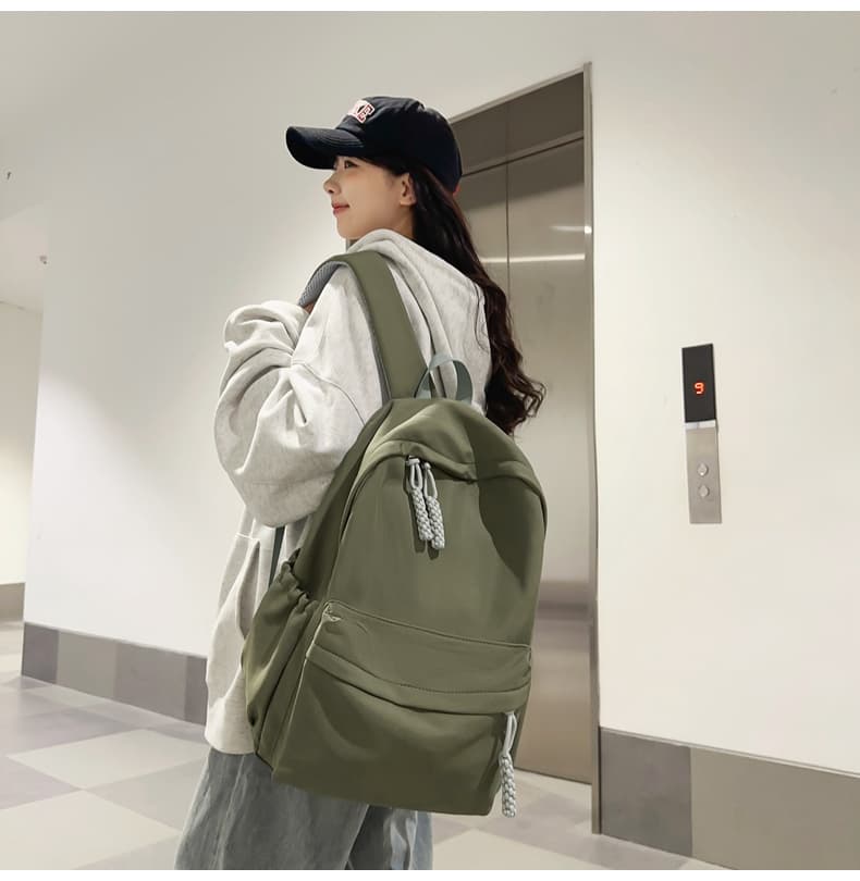 バックパック シンプル優美 軽やか旅行リュック