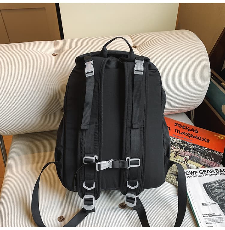 バックパック 登山 軽量アウトドアリュック