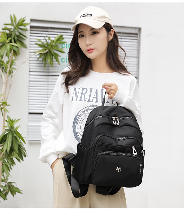 バックパック 旅行 機能的な多収納ポケット付きリュック