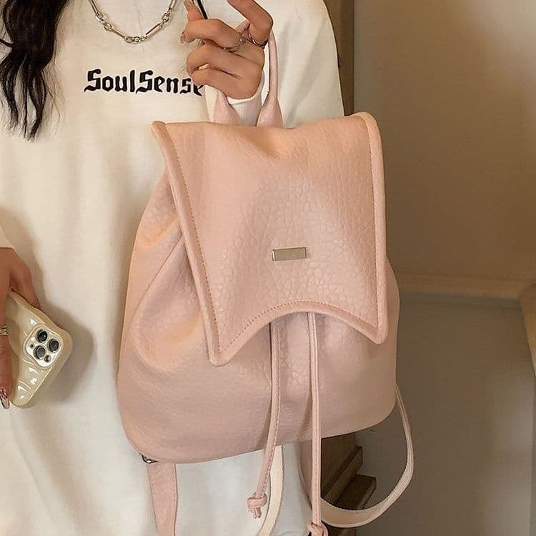 バックパック 柔らかフラップ通勤リュック