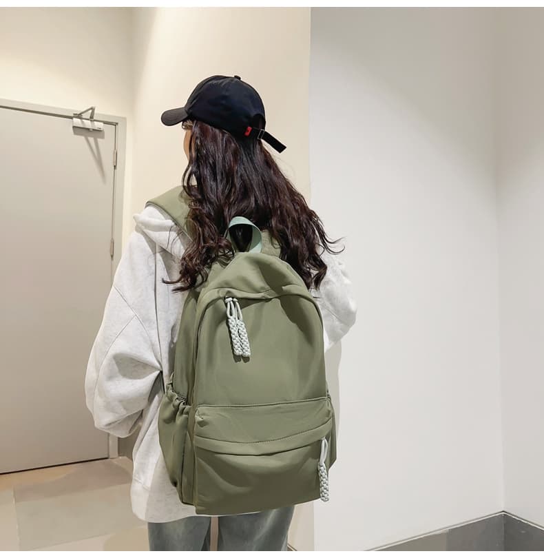 バックパック シンプル優美 軽やか旅行リュック