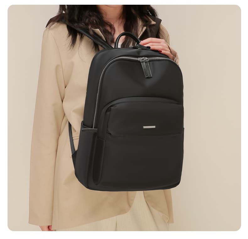 バックパック 洗練ミニマルリュック