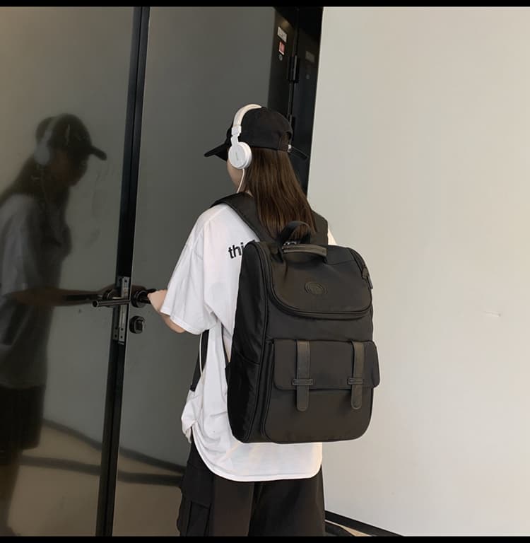 バックパック 多機能収納大容量通学用リュックサック