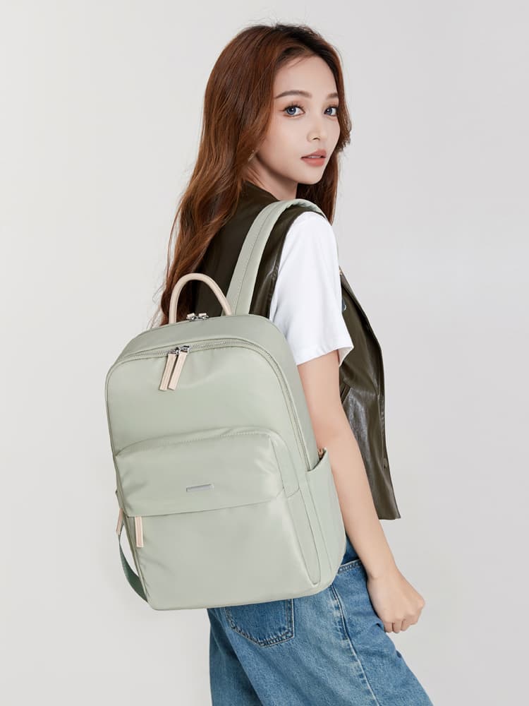 バックパック 洗練ミニマルリュック