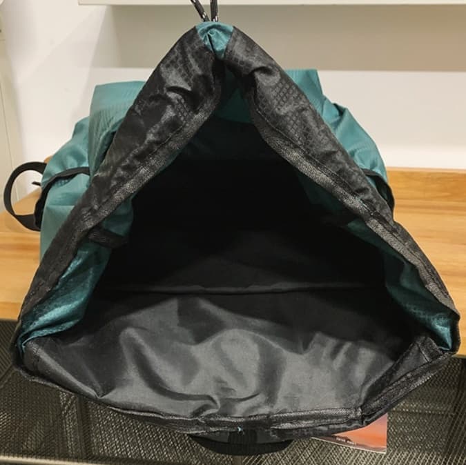 バックパック 登山 軽量折りたたみ式登山バック