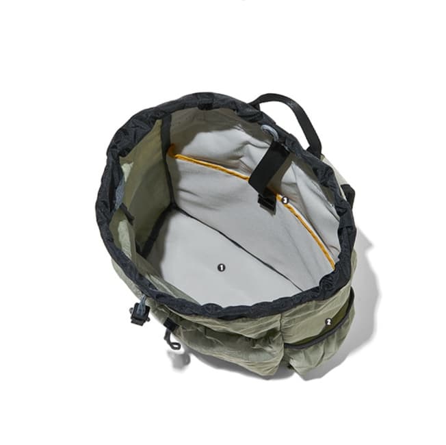バックパック 登山 軽量多機能バック