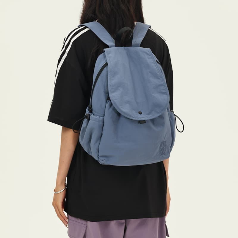 バックパック 通学 シンプル布製フラップバックパック