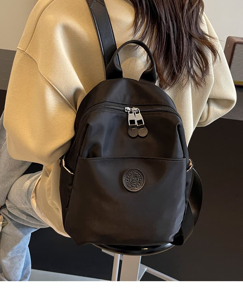 バックパック 上品シンプル通勤ミニリュック