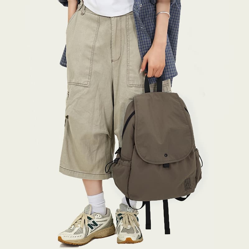 バックパック 通学 シンプル布製フラップバックパック