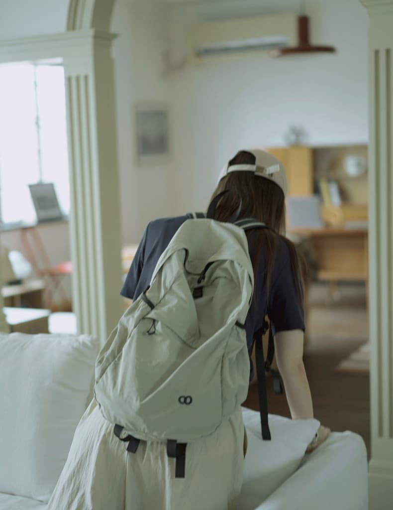 バックパック 上質シンプル 通勤リュック